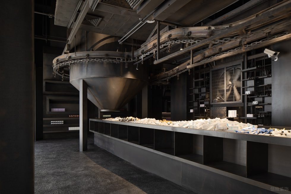 深圳市南山區(qū)南頭工業(yè)風(fēng)化妝品店裝修設(shè)計(jì)-工業(yè)車間展臺 深圳市南山區(qū)南頭工業(yè)風(fēng)化妝品店裝修設(shè)計(jì)-工業(yè)車間展臺