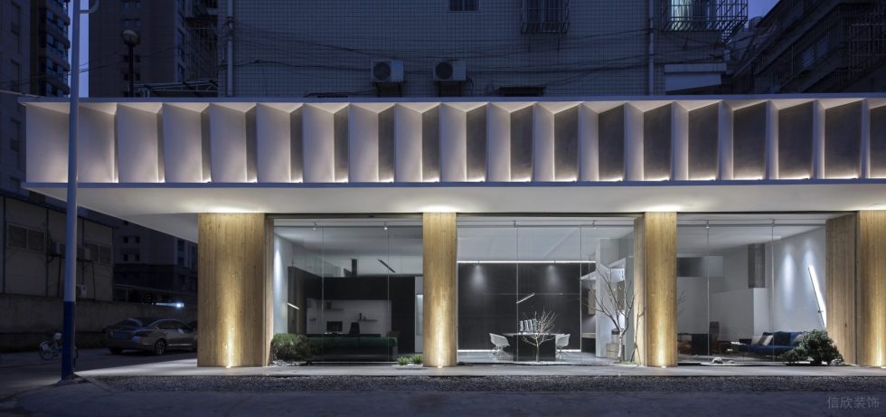 多元極簡(jiǎn)風(fēng)辦公室裝修設(shè)計(jì)白木色外立面