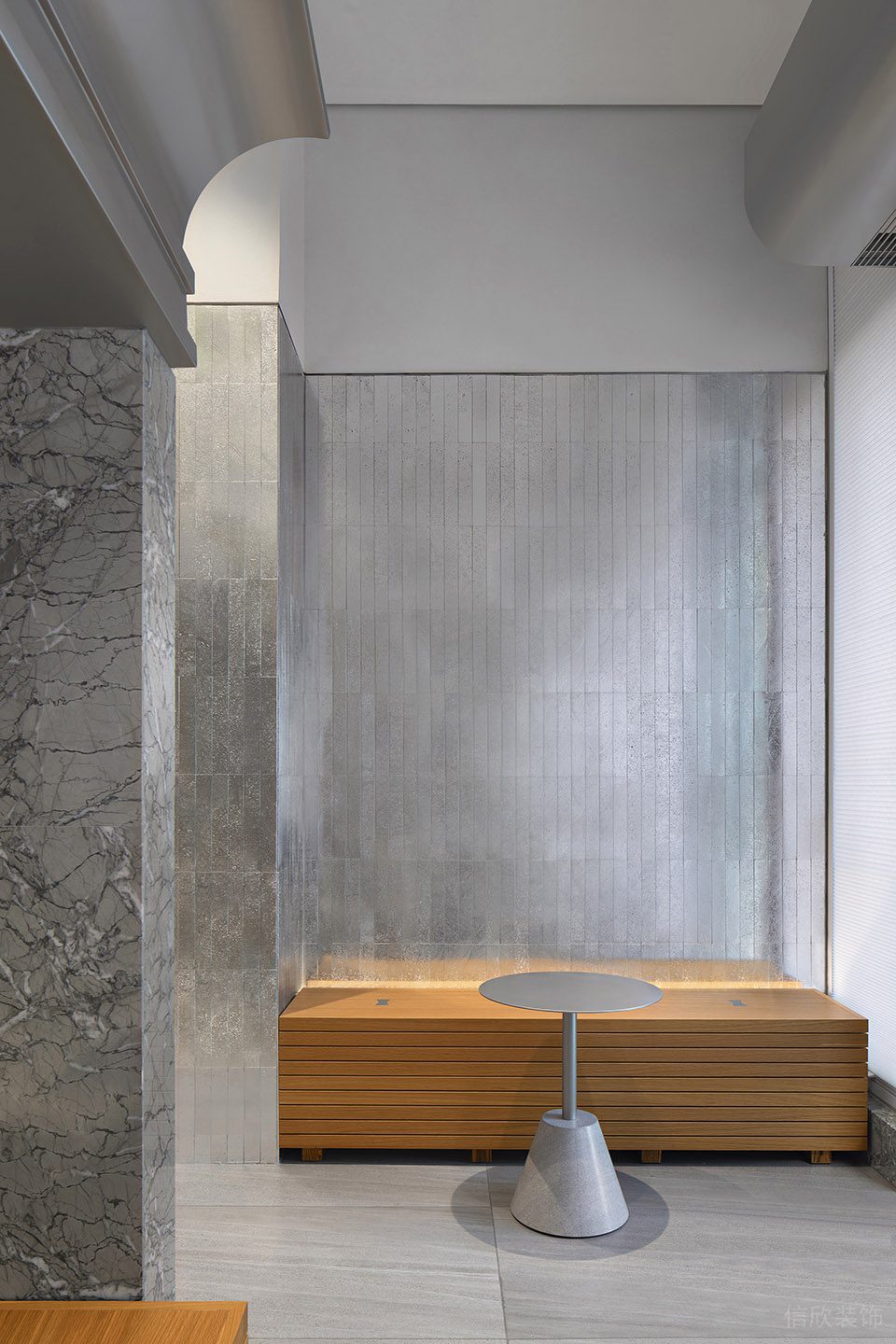 工業(yè)簡約風(fēng)飲品店錫箔板背景墻裝修設(shè)計(jì)