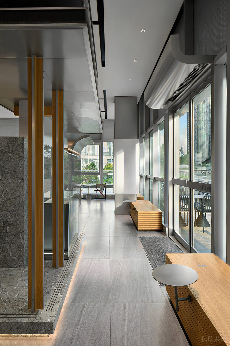 工業(yè)簡約風(fēng)飲品店銀灰色地磚與天花裝修設(shè)計(jì)