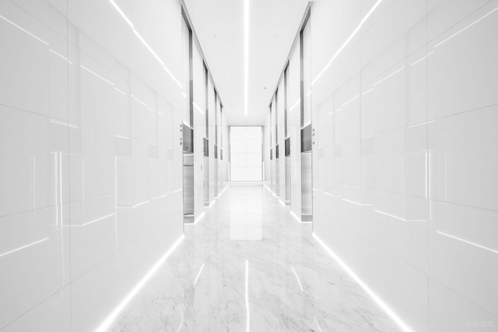 潔白現代風辦公室裝修設計白色電梯間 潔白現代風辦公室裝修設計白色電梯間