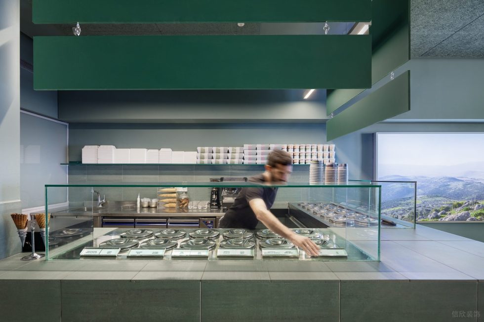 簡約清新風(fēng)甜品店墨綠瓷磚操作臺(tái)裝修設(shè)計(jì)