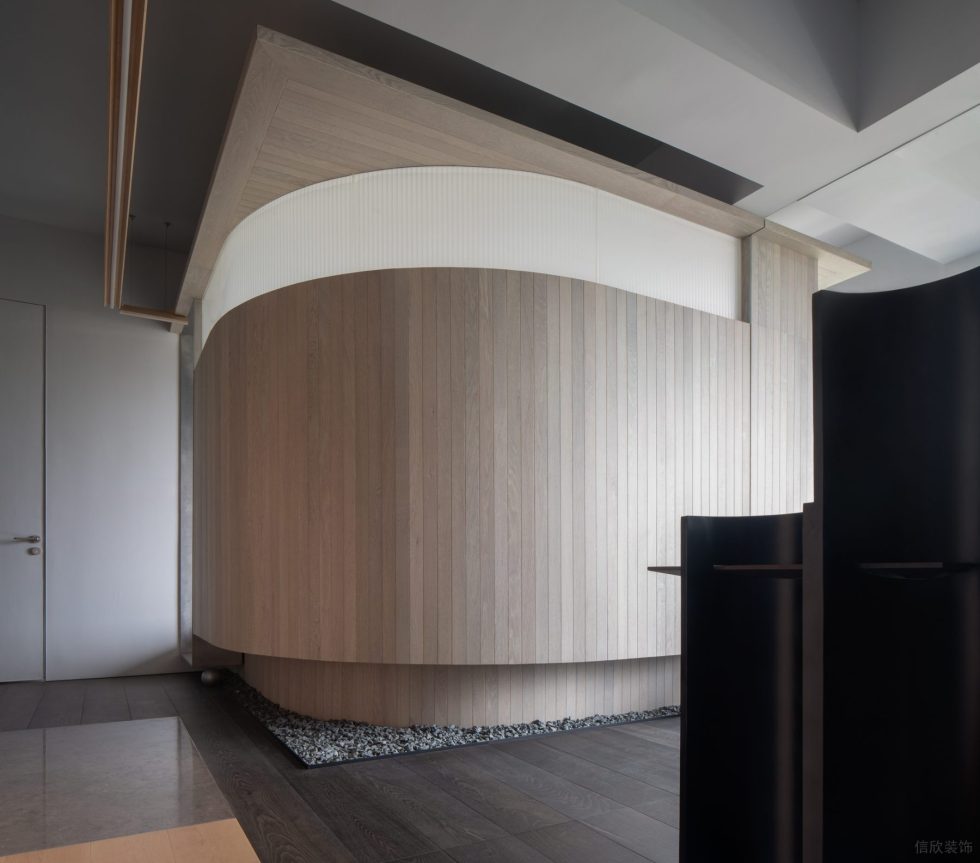 木質(zhì)簡約風(fēng)辦公室裝修設(shè)計原木色弧形墻體 木質(zhì)簡約風(fēng)辦公室裝修設(shè)計原木色弧形墻體