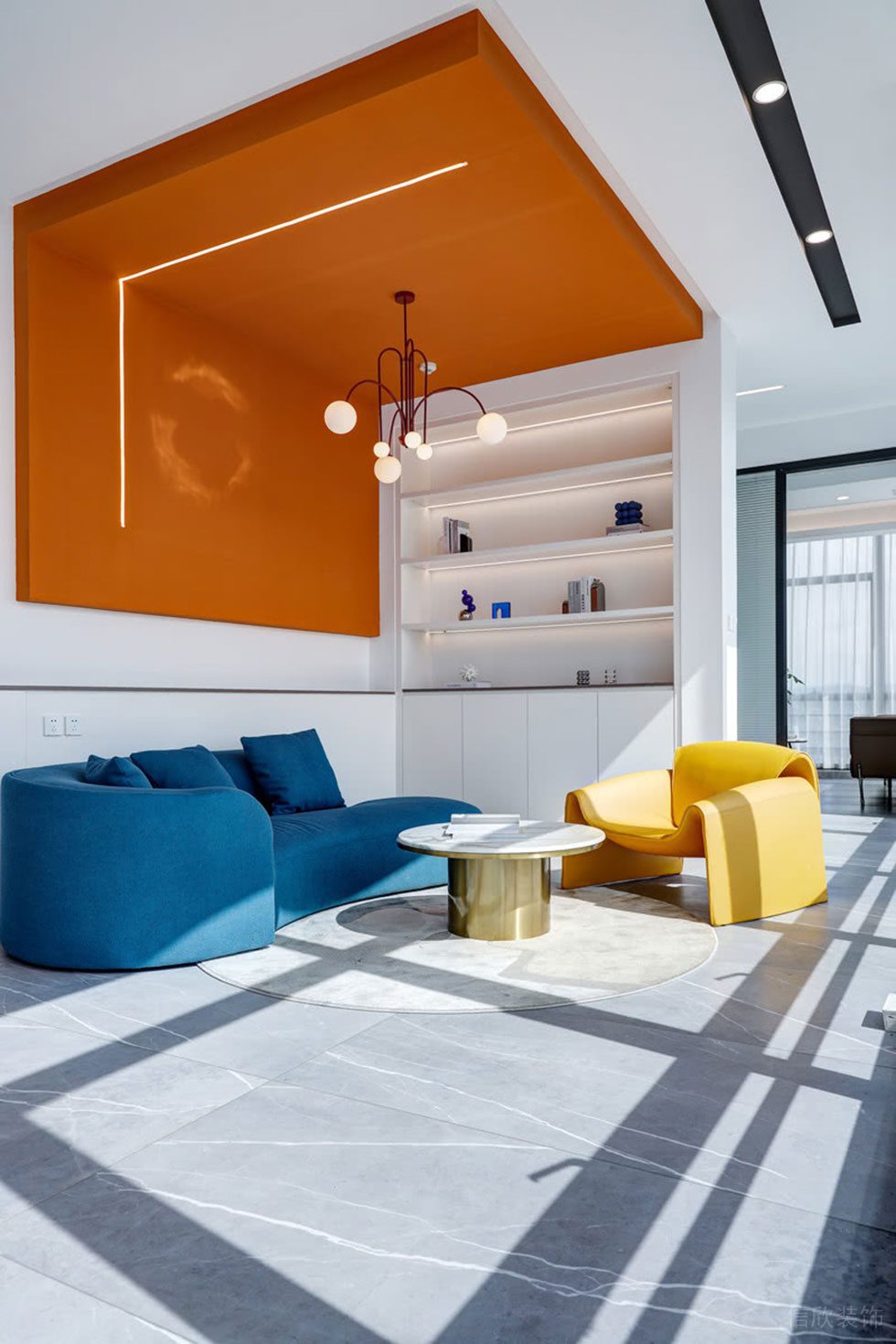 南山區(qū)科技園香港中文大學(xué)深圳產(chǎn)學(xué)白色主調(diào)公司裝修設(shè)計(jì)方案 休息區(qū) (2)