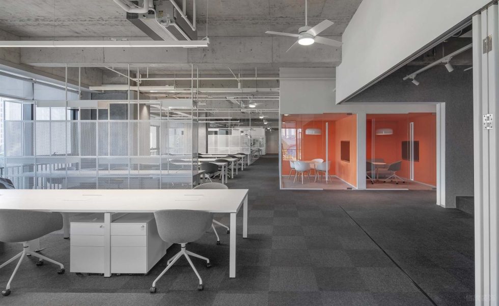 時尚極簡風(fēng)辦公室裝修設(shè)計(jì)灰色布藝辦公椅 時尚極簡風(fēng)辦公室裝修設(shè)計(jì)灰色布藝辦公椅