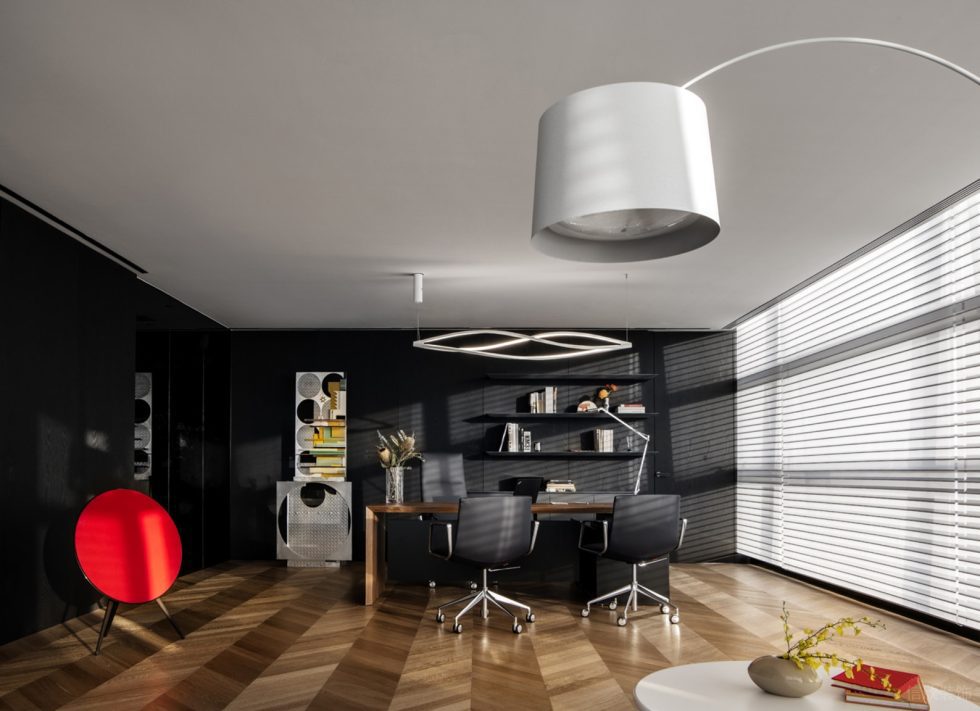 時尚金屬風(fēng)辦公室裝修設(shè)計 總監(jiān)辦公室