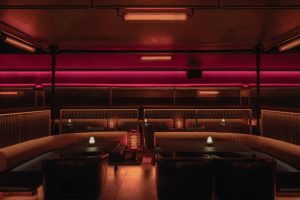 深圳寶安傳統(tǒng)現(xiàn)代結(jié)合酒館燈光裝修設(shè)計(jì)