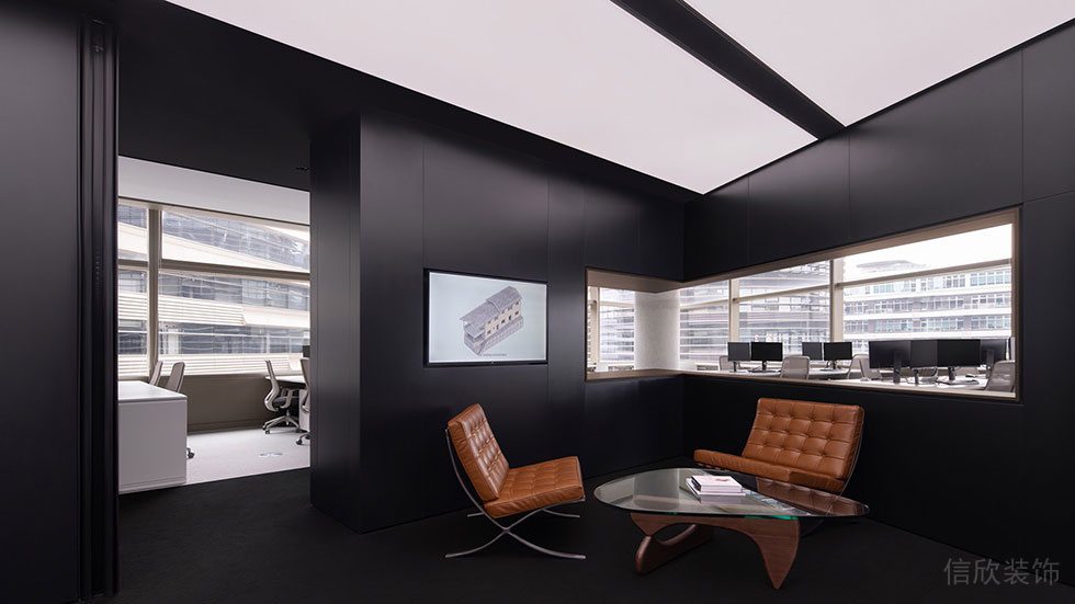 深圳福田區(qū)蓮花安聯(lián)大廈黑白簡(jiǎn)約風(fēng)格辦公室裝修案例 工作區(qū)(1)