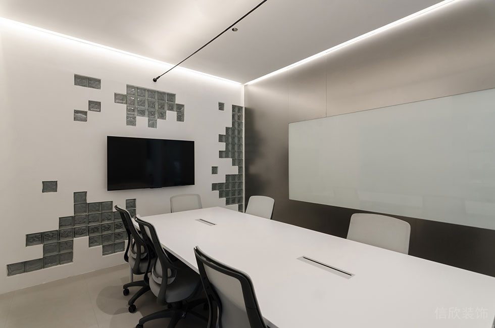 深圳南山后海海信南方簡約工業(yè)風風辦公室裝修設(shè)計案例 辦公區(qū)