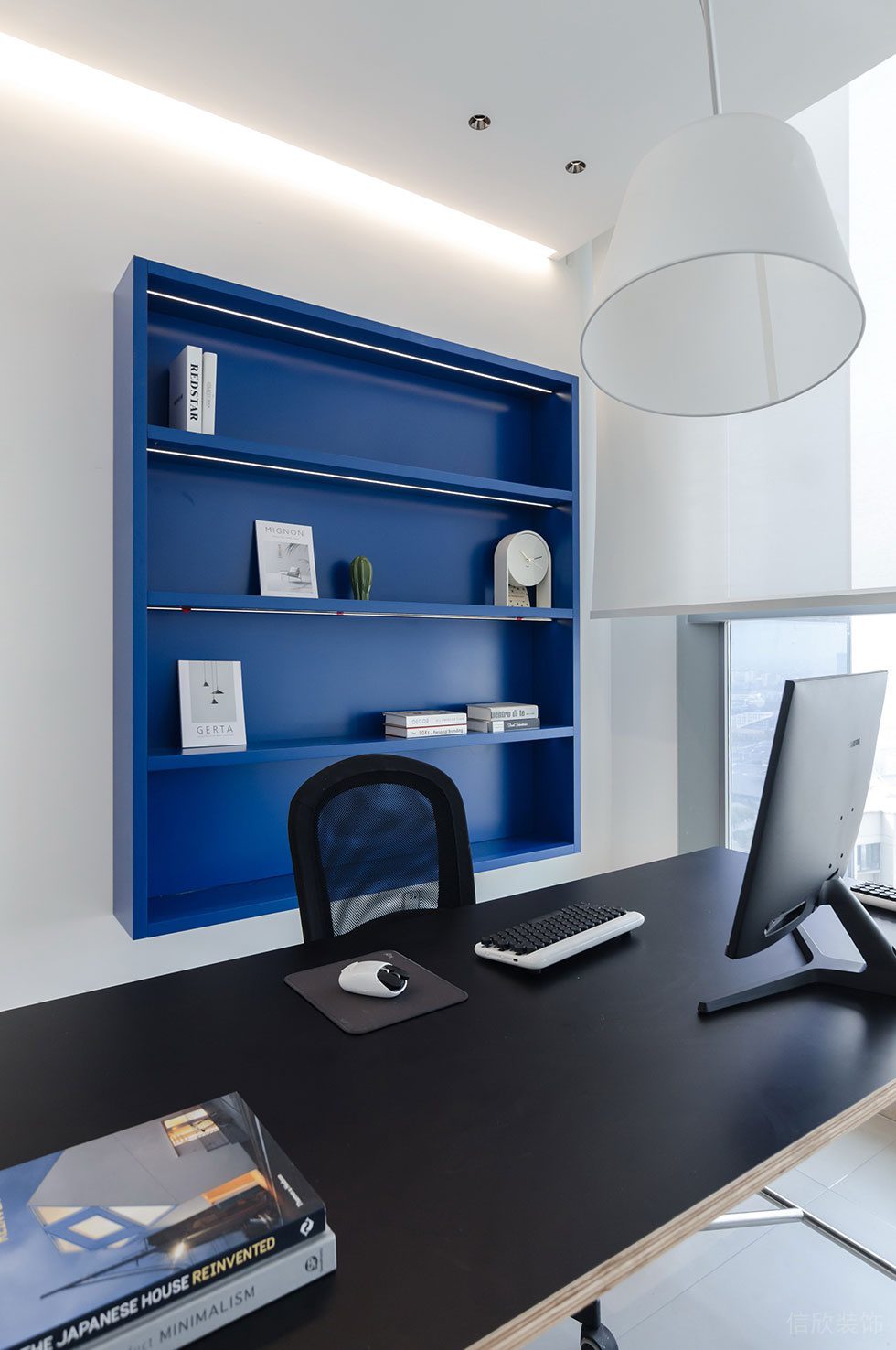 深圳南山后海海信南方簡約工業(yè)風風辦公室裝修設(shè)計案例 會議室