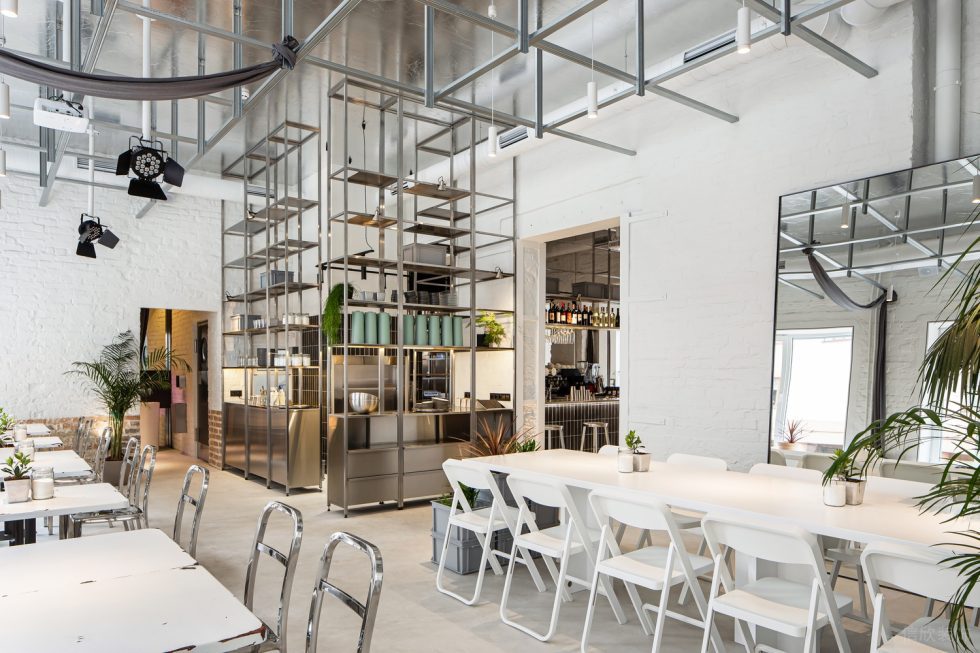 簡約工業(yè)風咖啡廳金屬鋼架感置物架裝修設計圖