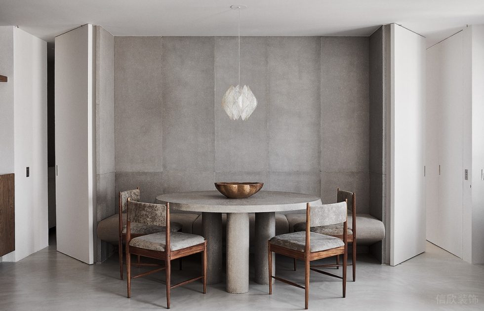 現(xiàn)代燈具全球旗艦展廳裝修設計 鏤空水晶造型吊燈