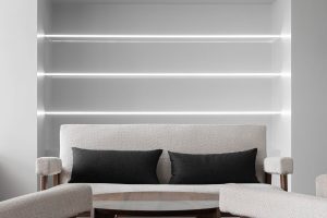 現(xiàn)代極簡(jiǎn)美學(xué)體驗(yàn)館展廳設(shè)計(jì)方案 白色布藝休息沙發(fā)