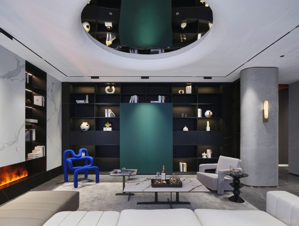 藝術(shù)高定產(chǎn)品展示中心裝修設(shè)計(jì) 入墻式黑色展示柜