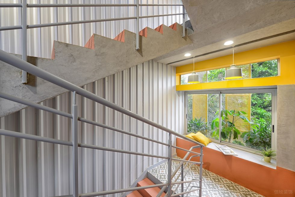 鮮色調簡約風辦公室裝修設計灰黃色樓梯間 鮮色調簡約風辦公室裝修設計灰黃色樓梯間