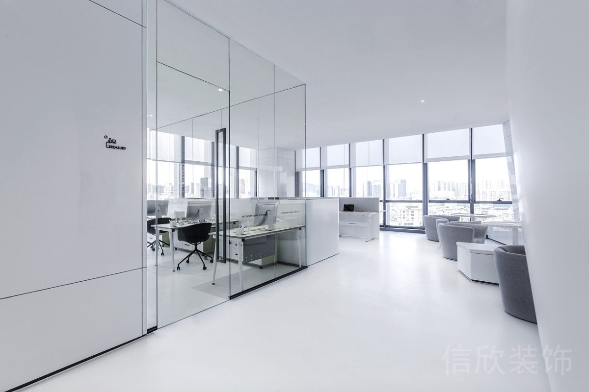 雙層玻璃辦公室走廊設(shè)計