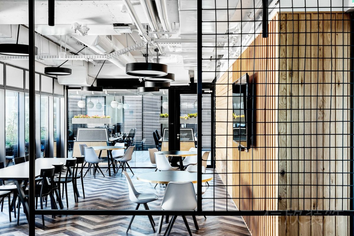 藝術(shù)簡(jiǎn)約風(fēng)辦公空間開(kāi)放洽談區(qū)金屬隔斷設(shè)計(jì)