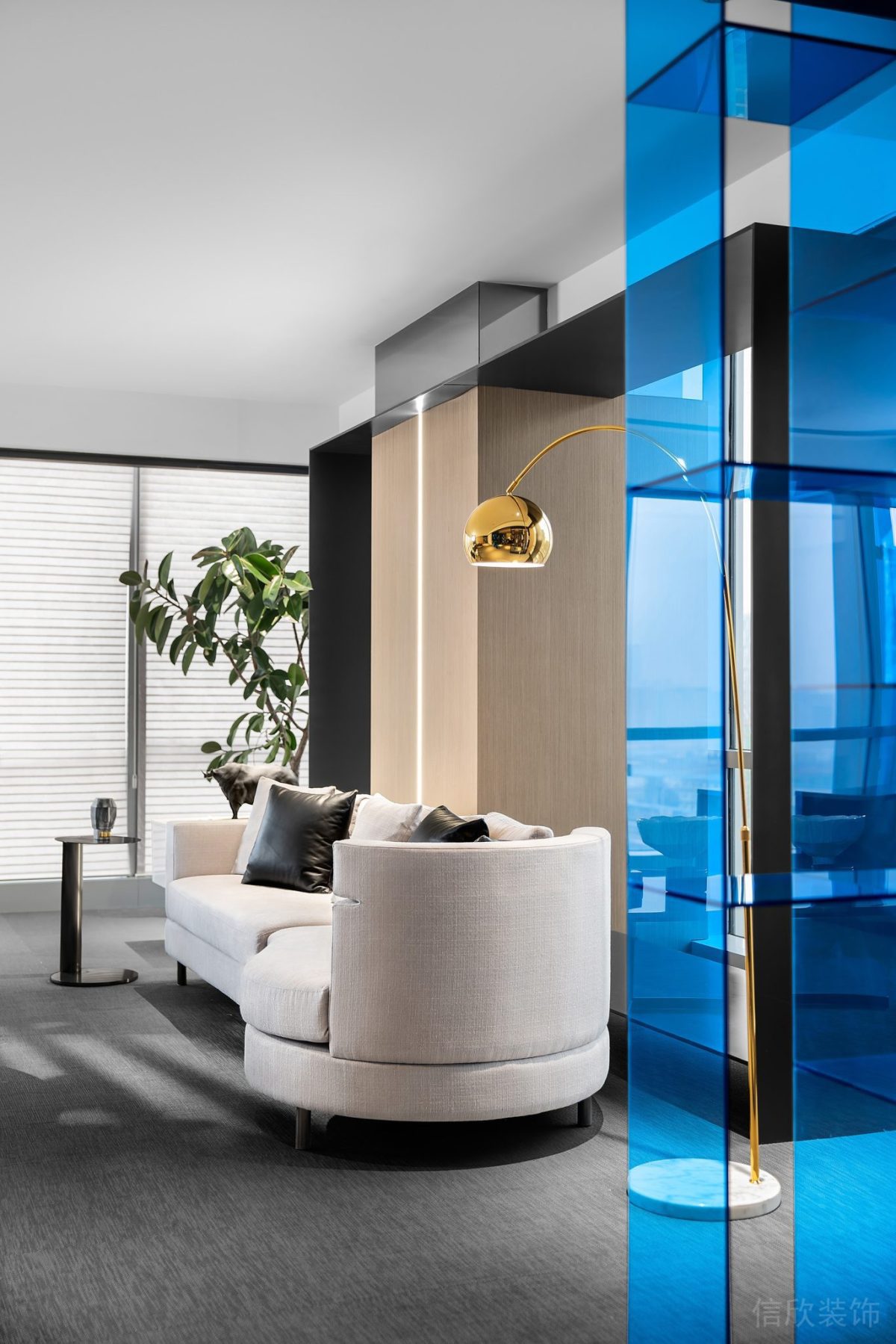 總裁辦公室布藝沙發(fā)接待處裝修設計