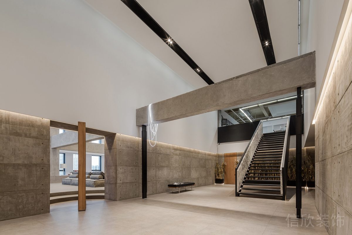 對(duì)稱式裝修設(shè)計(jì)階梯式瑜伽機(jī)構(gòu)中式風(fēng)過道pvc裝修地板辦公室