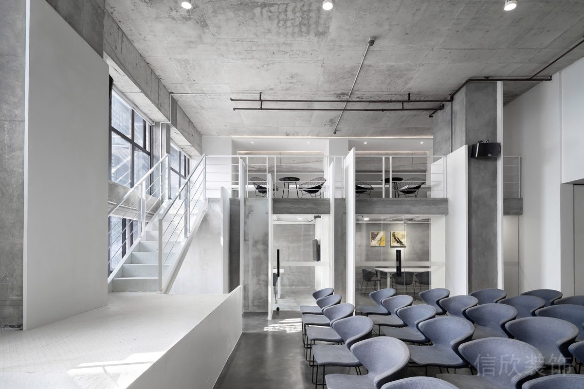 會議室裝修效果圖大廳演講臺裝修工業(yè)風(fēng)白灰色效果