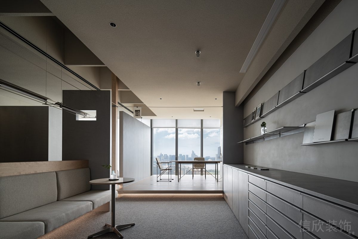 洽談室裝修設(shè)計(jì)小型工作室裝修榻榻米燈飾效果灰色過(guò)道