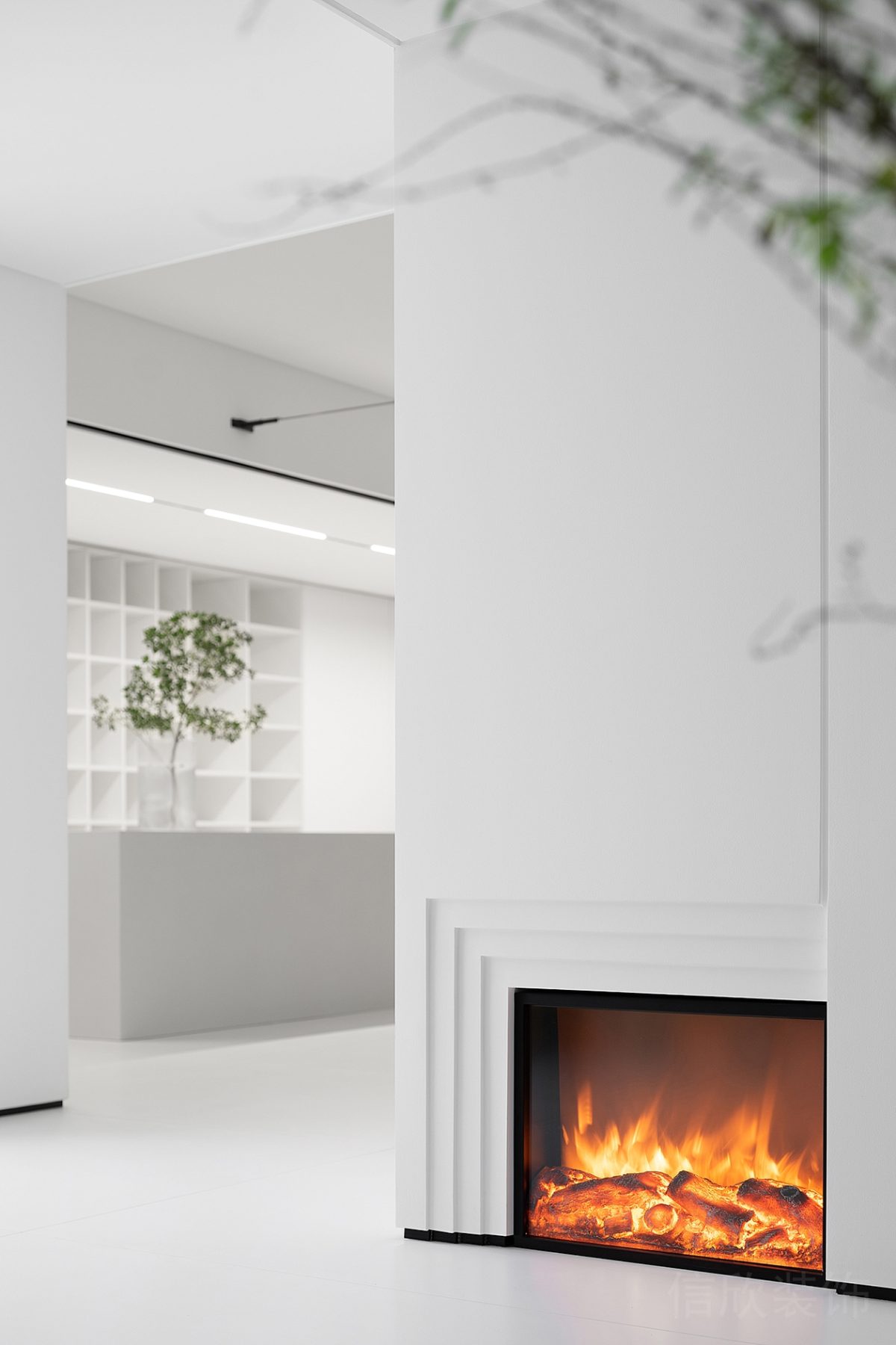 燈飾設計創(chuàng)意腳燈效果石膏線藝術設計線條辦公室墻體裝修設計